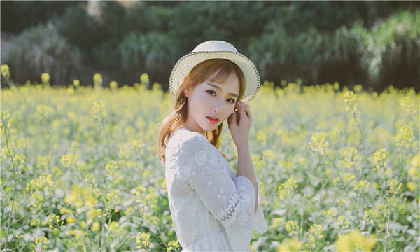 波莲镇标题：想找个女人帮忙生孩子的有效解决方案，助您圆梦家庭